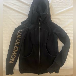 Lululemon fullsize zip scuba